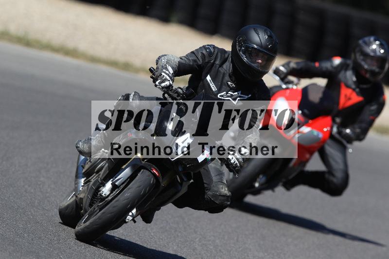 Archiv-2022/54 13.08.2022 Plüss Moto Sport ADR/Einsteiger/141